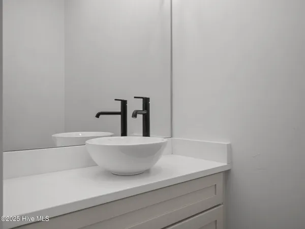 $1,212,900 | 104 Indian Trail, Beaufort, NC 28516