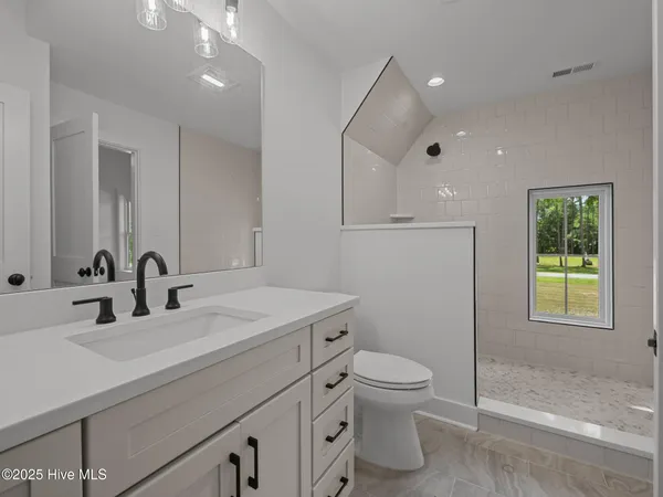 $1,212,900 | 104 Indian Trail, Beaufort, NC 28516