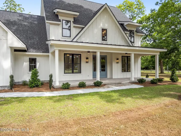$1,212,900 | 104 Indian Trail, Beaufort, NC 28516