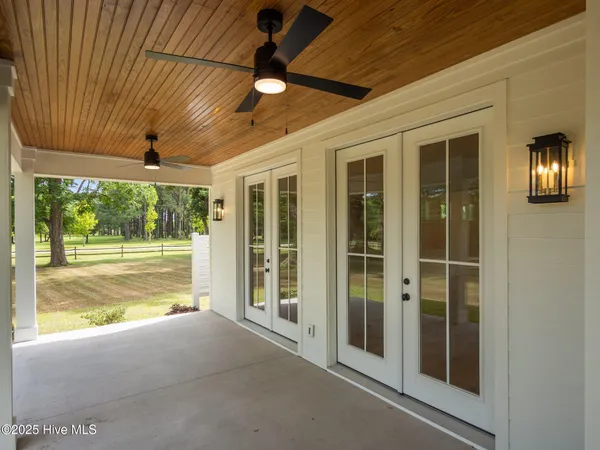 $1,212,900 | 104 Indian Trail, Beaufort, NC 28516