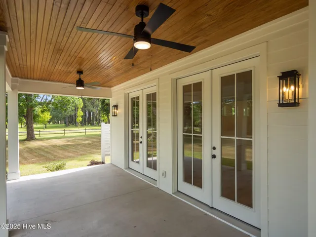 $1,212,900 | 104 Indian Trail, Beaufort, NC 28516