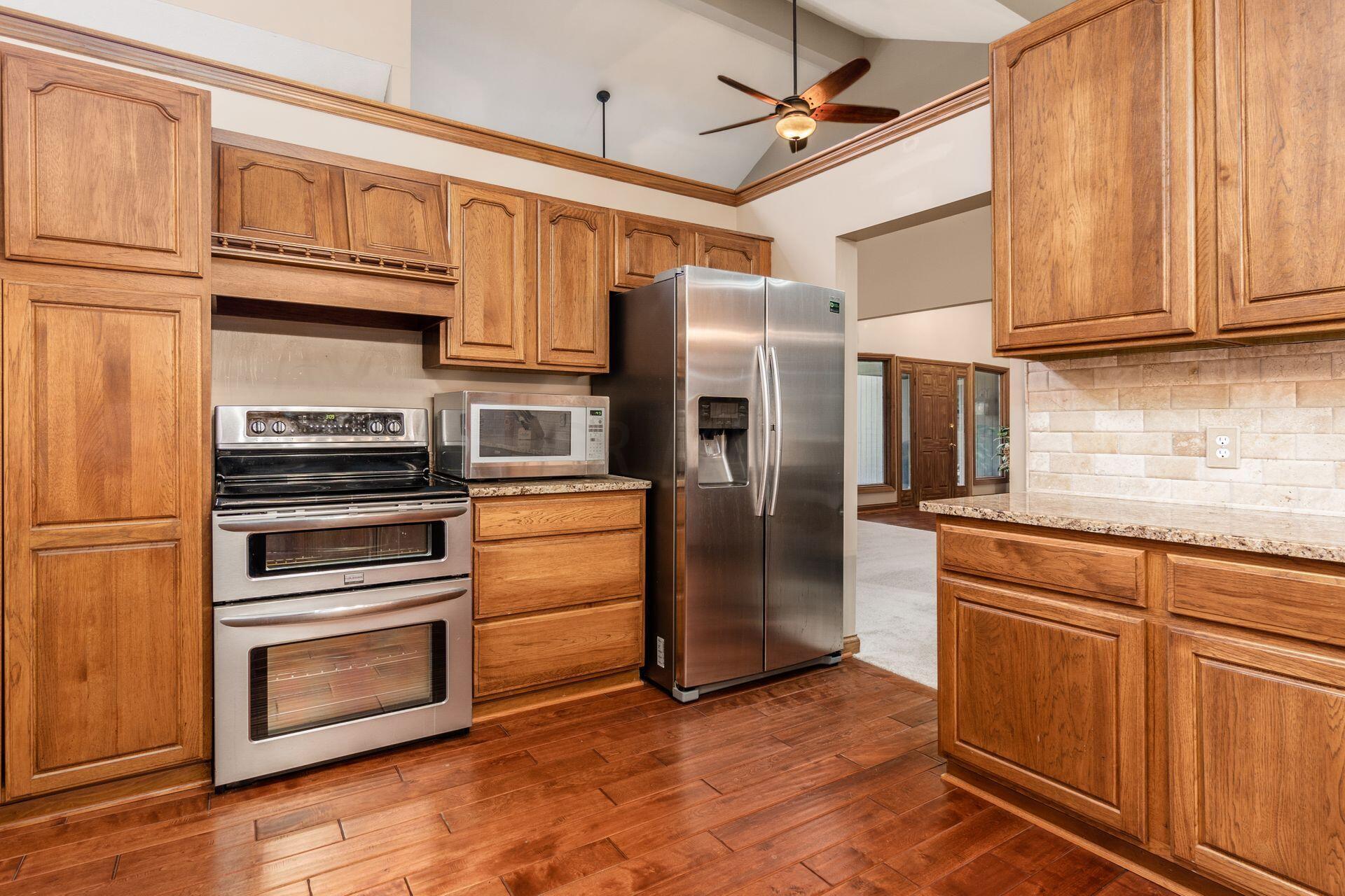 9083 Taylor Road Orient, OH 43146 - Photo 38 of 93 Kitchen