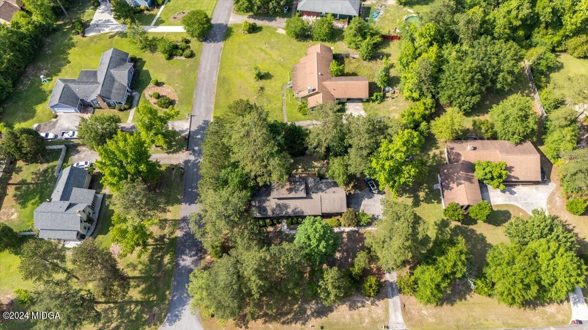 6271 Stapleton Road Macon, GA 31206 - Photo 38 of 41 an aerial view of residential house with outdoor space and trees all around