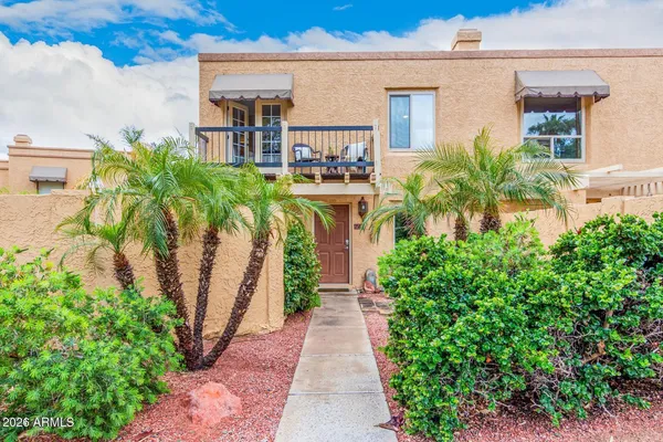 $365,000 | 716 East North Lane, Unit 1, Phoenix, AZ 85020