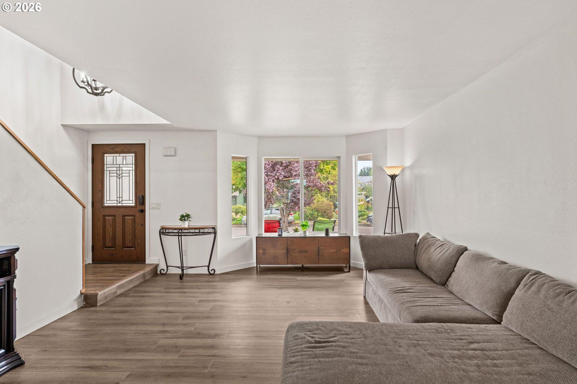 992 South 44th Street Springfield, OR 97478 - Photo 8 of 43 Gallery Image 8