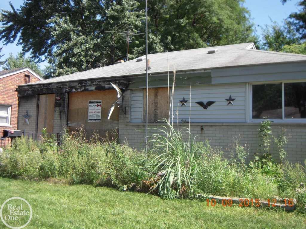 555 Longfellow Inkster, MI 48141 - Photo 15 of 16