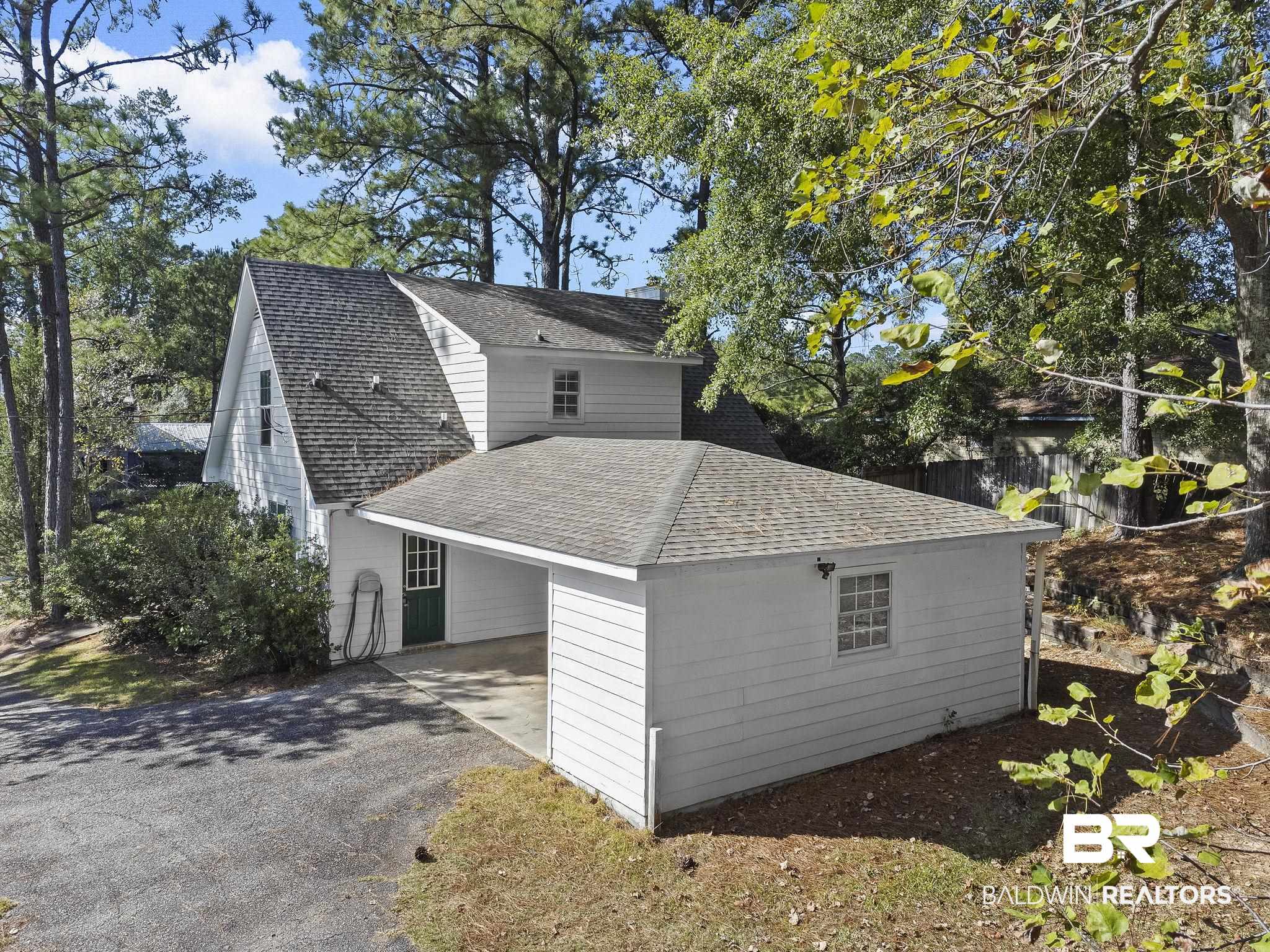 359 Ridgewood Drive Daphne, AL 36526 - Photo 62 of 73 View of side of property