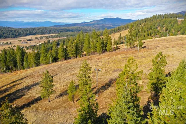 $299,000 | Lot 18 Harrington Place, McCall, ID 83638