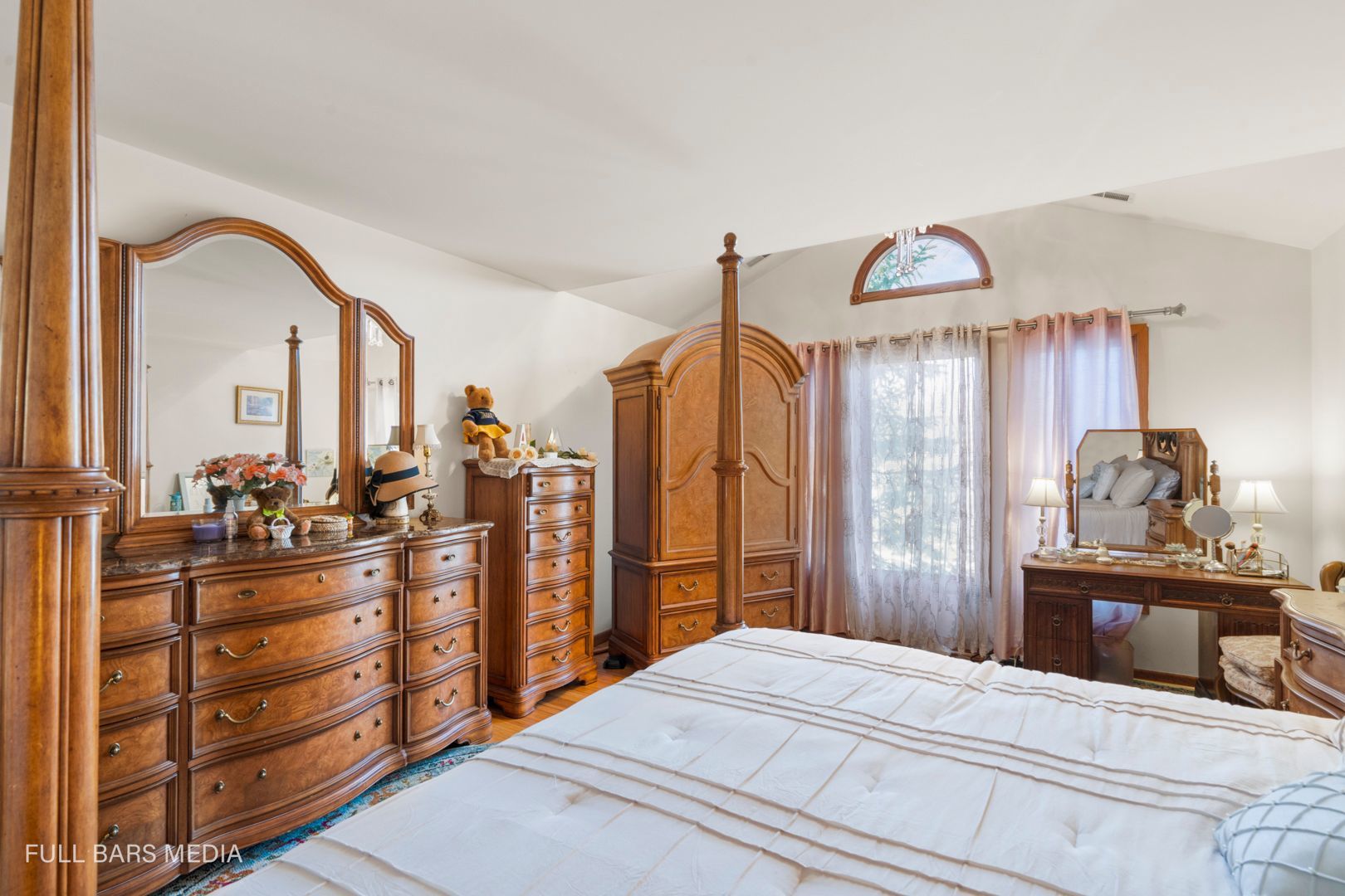 535 Denoyer Trail Wheeling, IL 60090 - Photo 25 of 45 a bedroom with a bed and a dresser