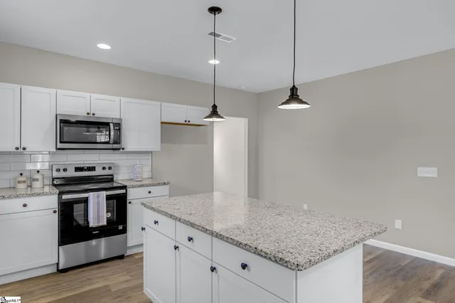 $289,900 | 46 Dorsey Boulevard, Greenville, SC 29611