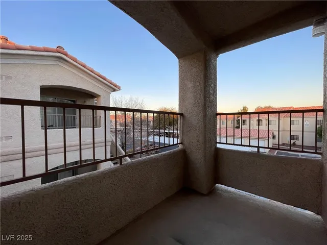 $1,300 | 1881 West Alexander Road, Unit 2088, North Las Vegas, NV 89032