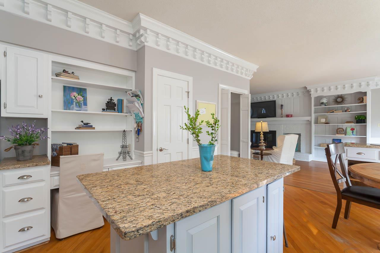 9304 Foxburrow Court Raleigh, NC 27613 - Photo 7 of 25 Photo 7