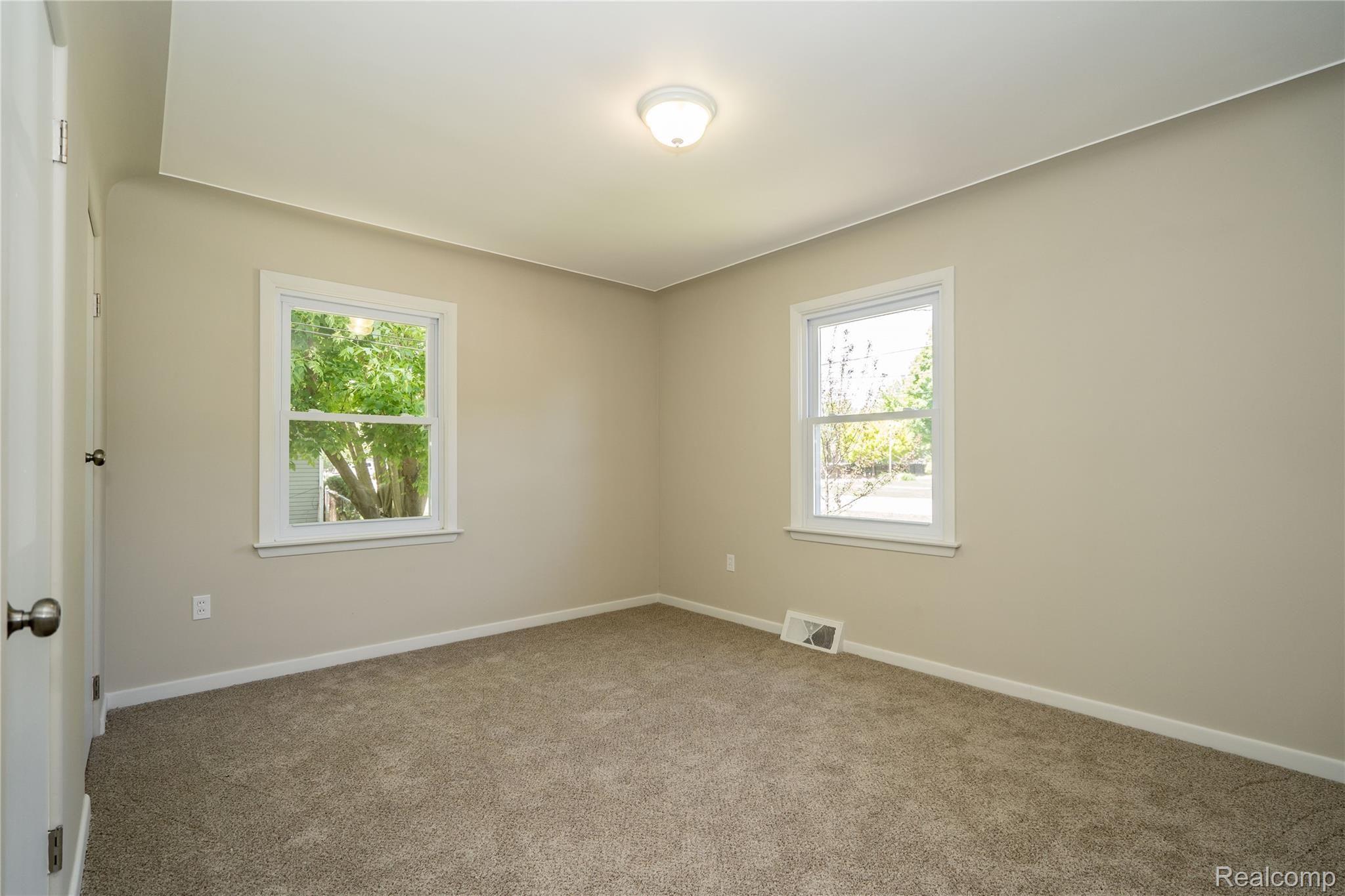 18320 21 Mile Road Macomb, MI 48044 - Photo 78 of 99 DSC03252.jpg