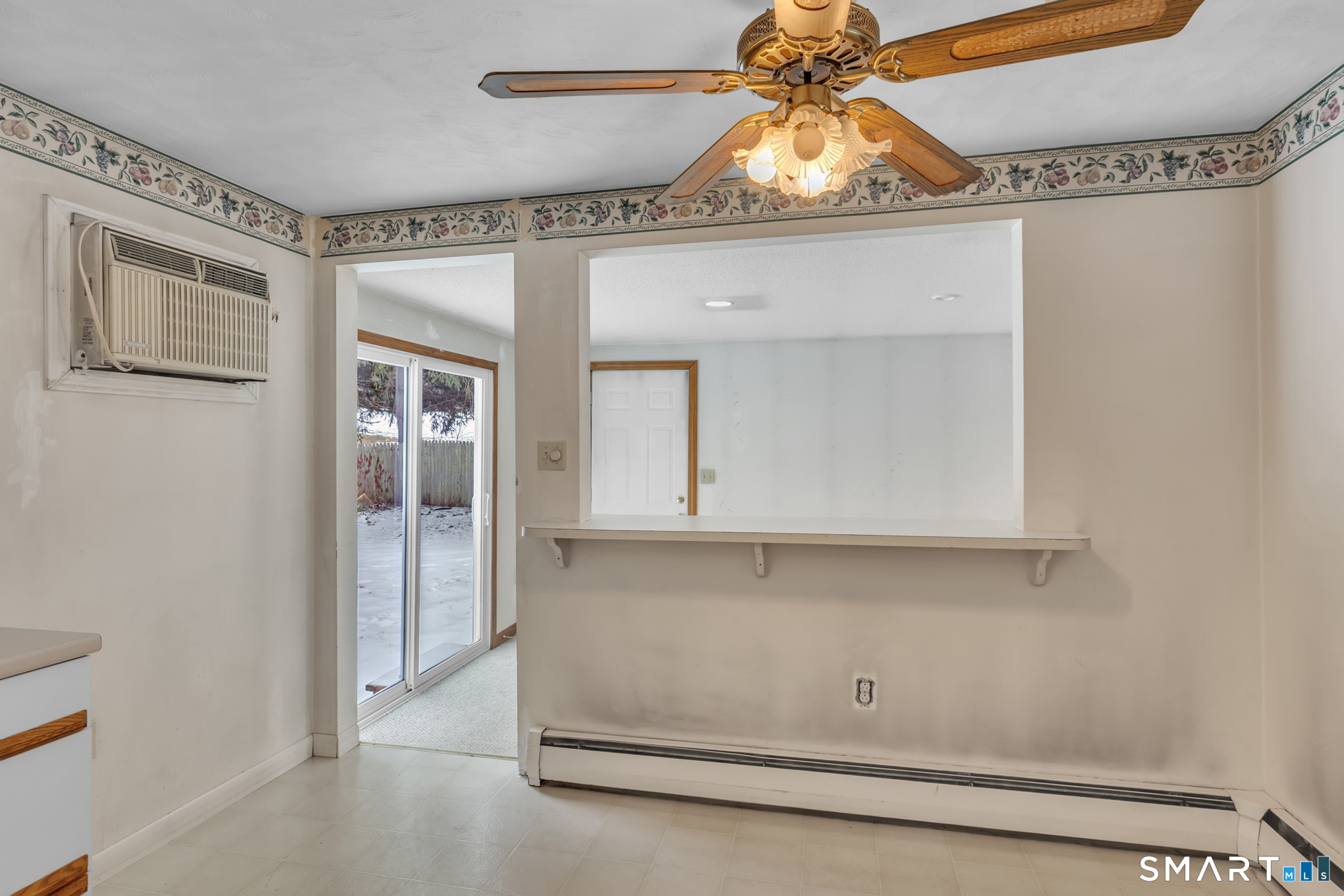 337 Abbe Road Enfield, CT 06082 - Photo 13 of 29