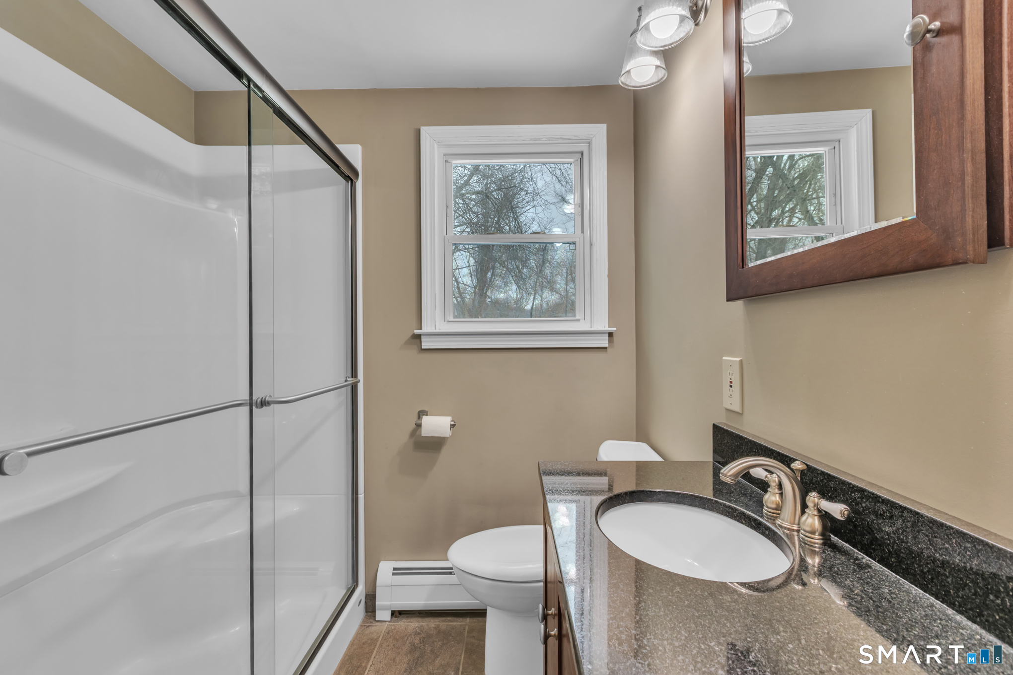 337 Abbe Road Enfield, CT 06082 - Photo 23 of 29