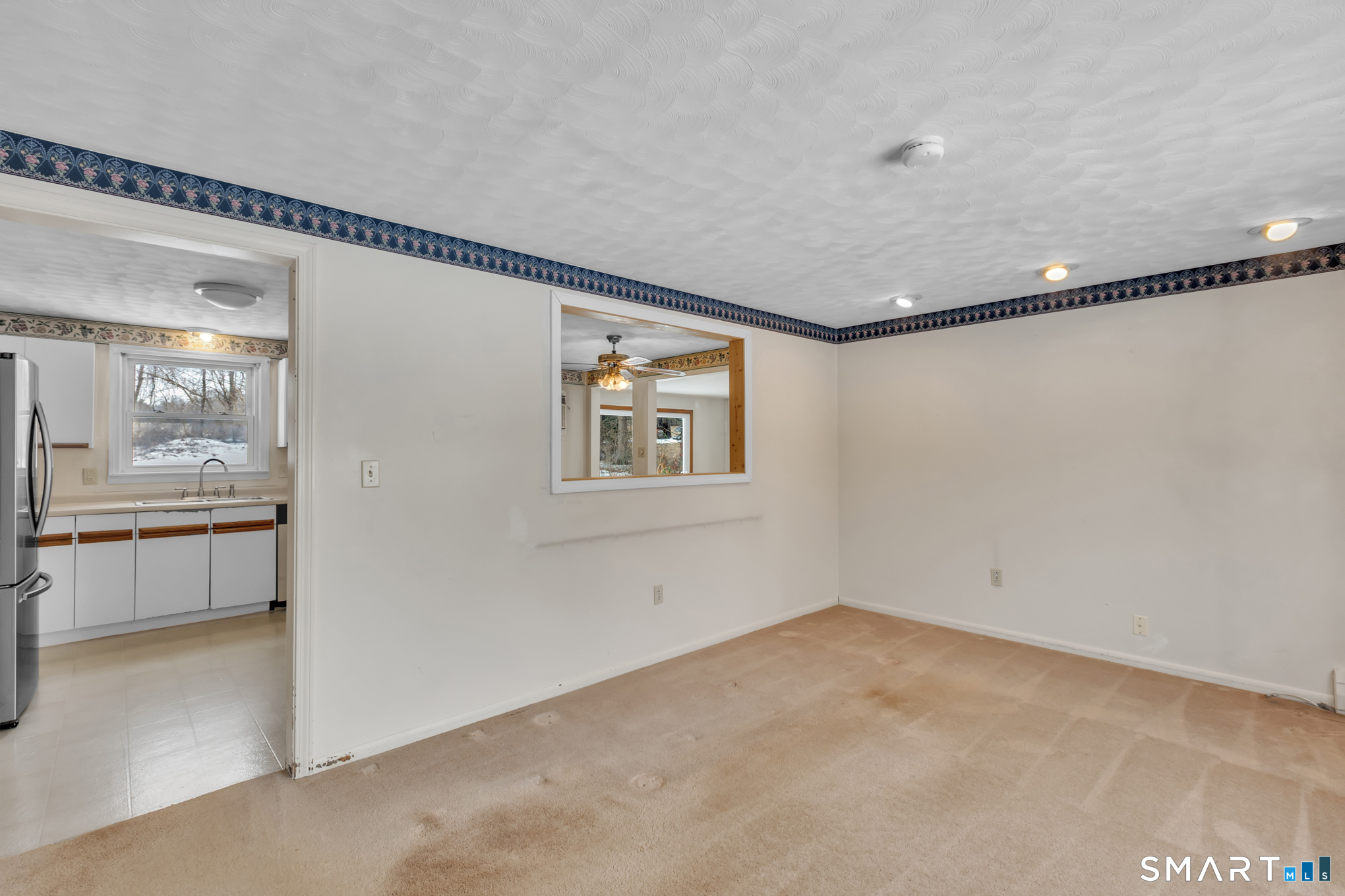 337 Abbe Road Enfield, CT 06082 - Photo 6 of 29