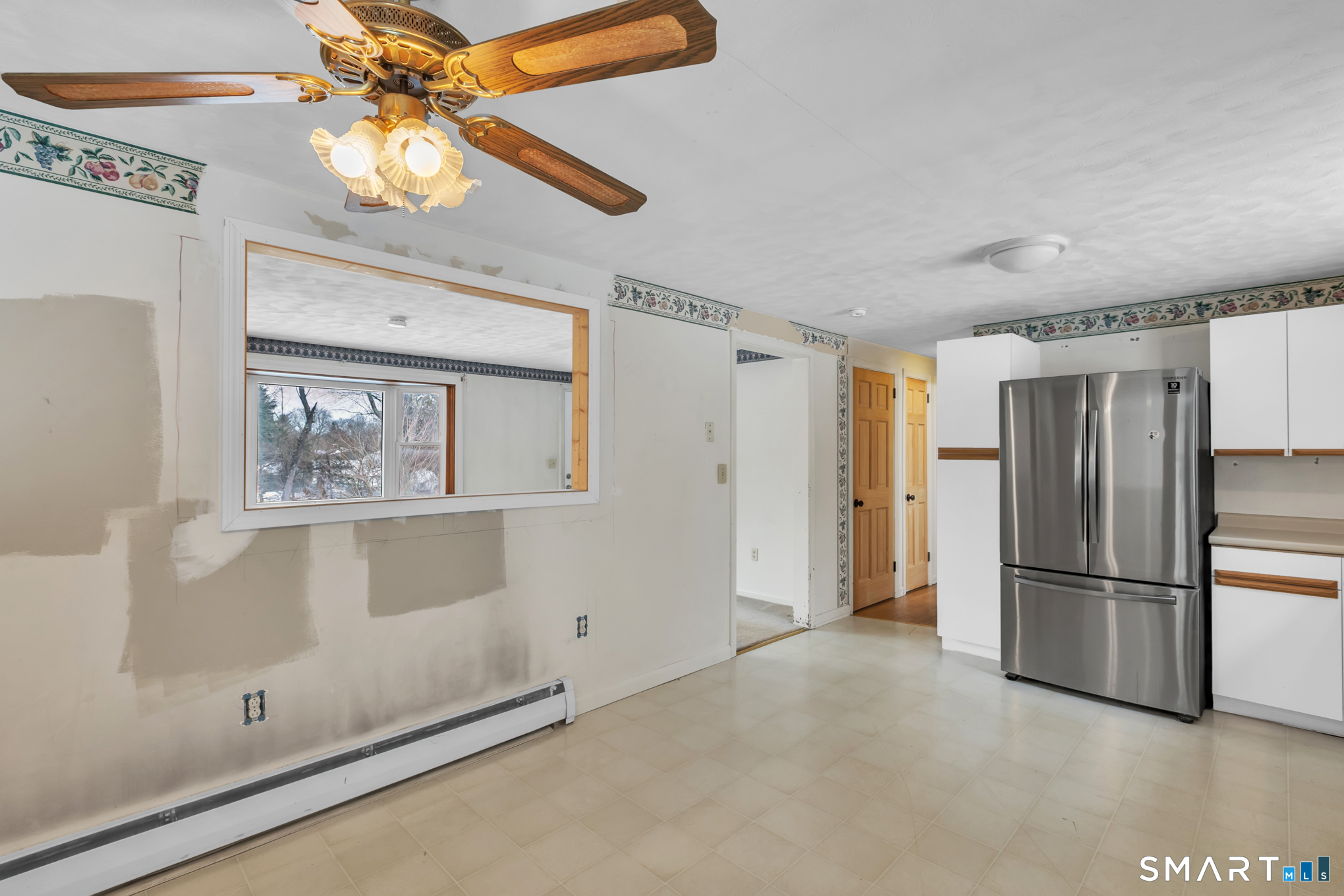 337 Abbe Road Enfield, CT 06082 - Photo 8 of 29