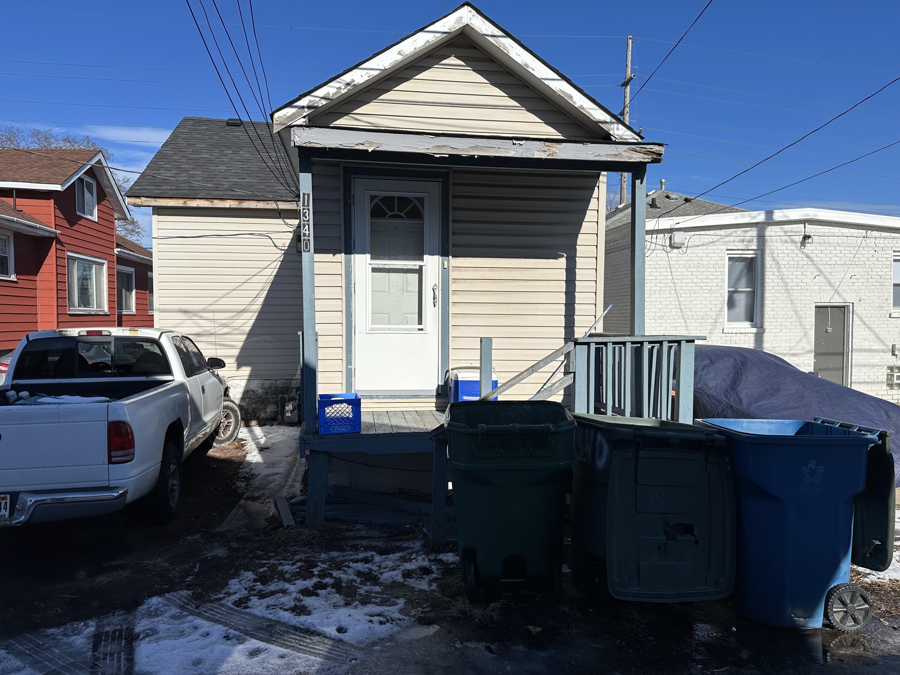 1340 Michigan Street Hammond, IN 46320 - Photo 4 of 13 3000x2250