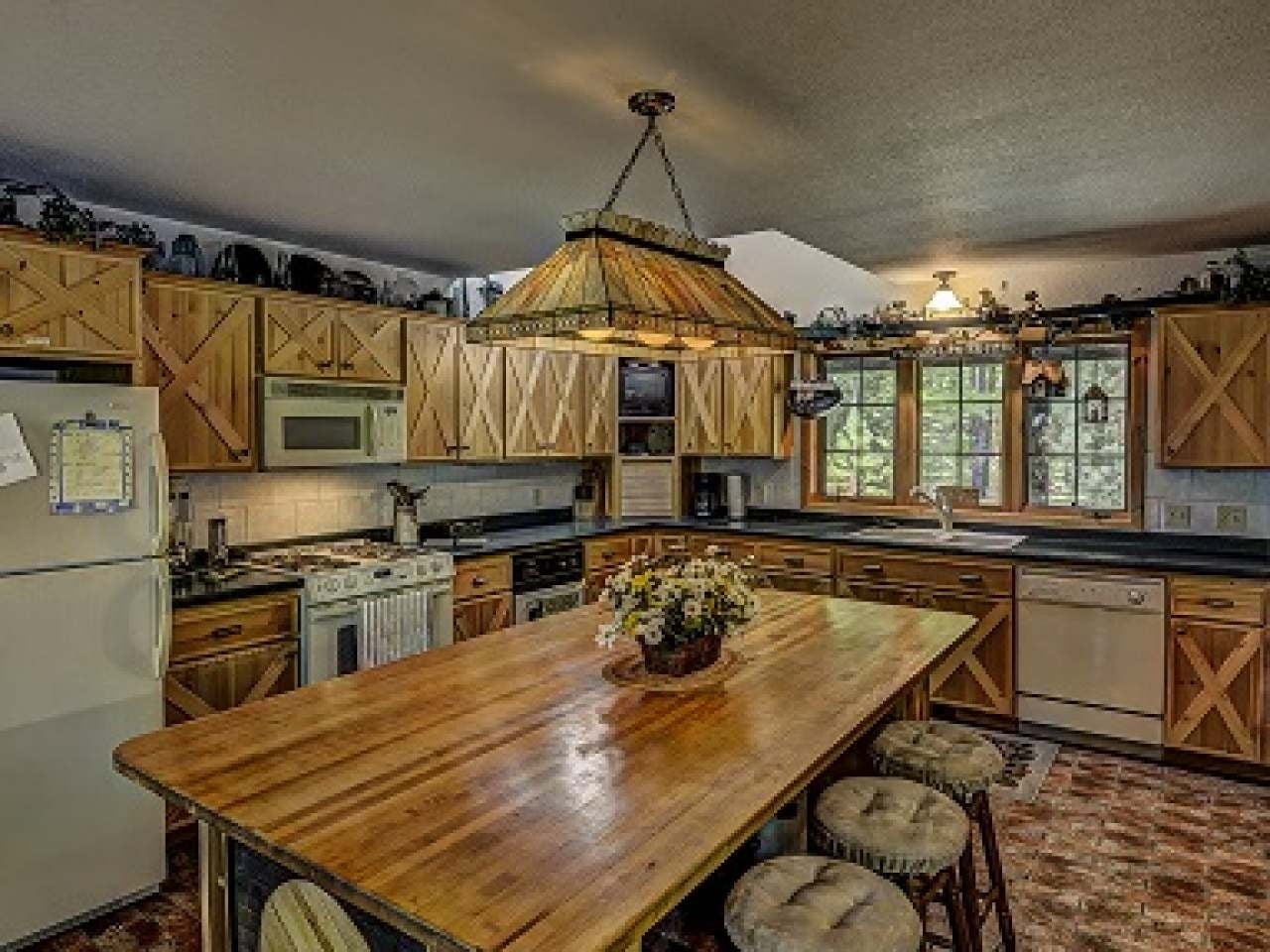 4841 Echo Ridge Drive Eagle River, WI 54521 - Photo 2 of 31 Gallery Image 2