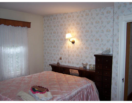 26 Ardmore Street Springfield, MA 01104 - Photo 12 of 22 Gallery Image 12