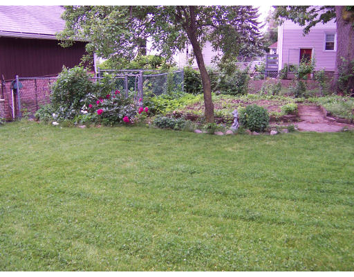 26 Ardmore Street Springfield, MA 01104 - Photo 22 of 22 Gallery Image 22