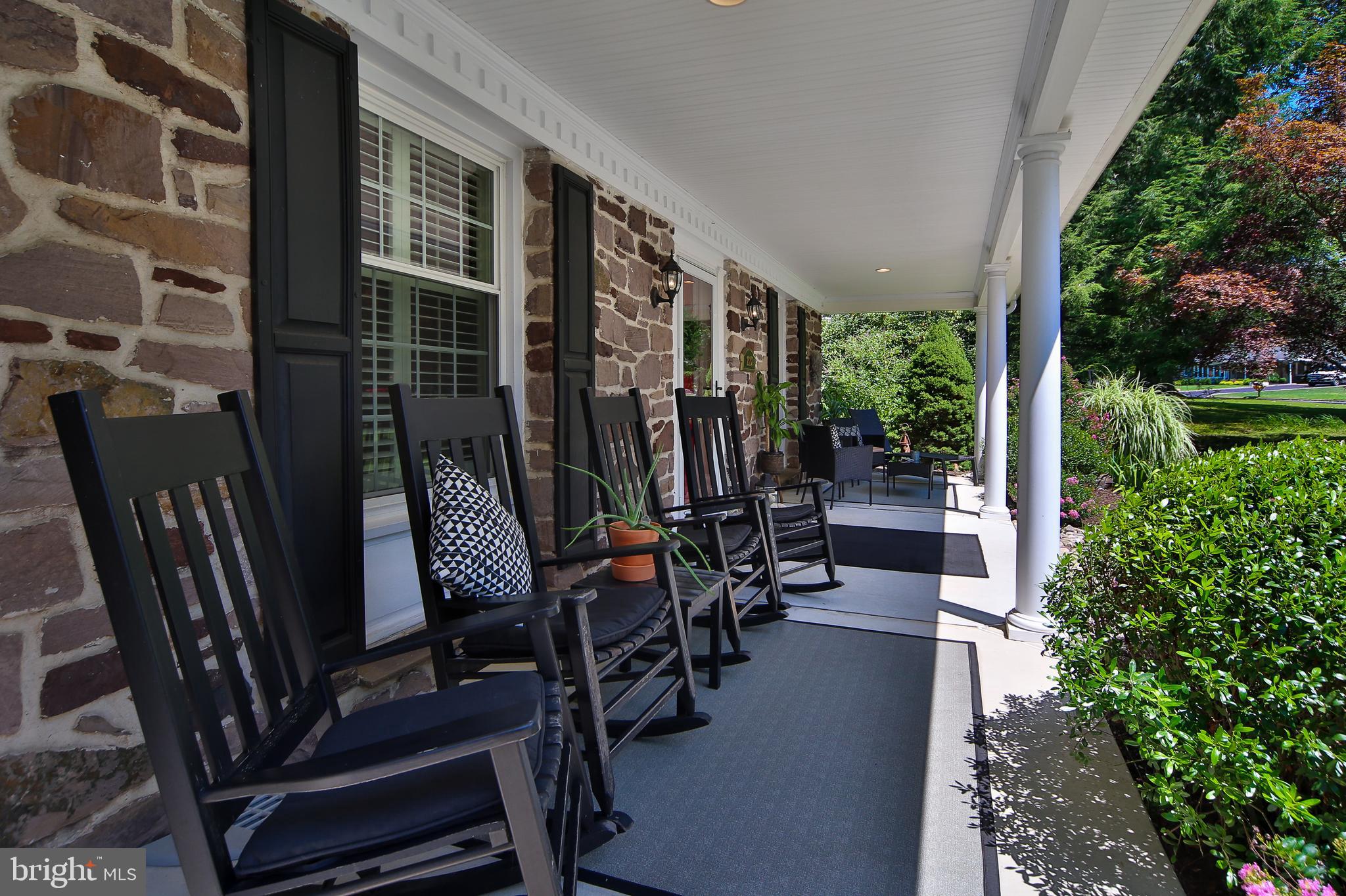 227 Coach Road Langhorne, PA 19047 - Photo 2 of 22 Gallery Image 2