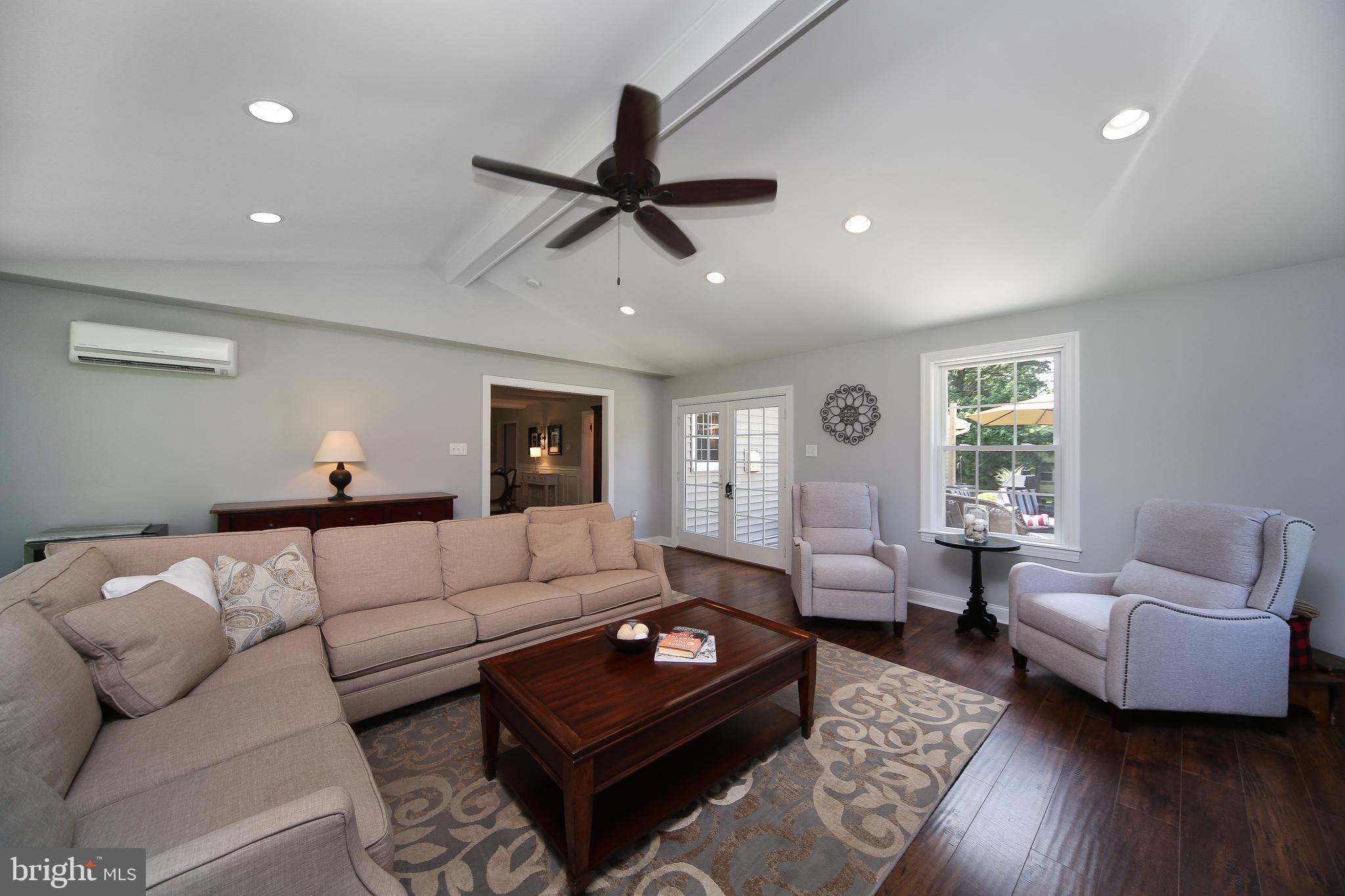 227 Coach Road Langhorne, PA 19047 - Photo 6 of 22 Gallery Image 6