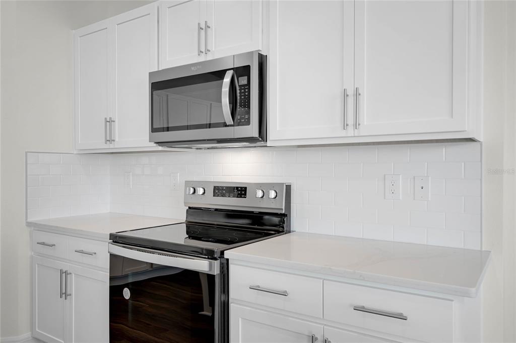 1757 Hummingbird Road Winter Haven, FL 33884 - Photo 8 of 30