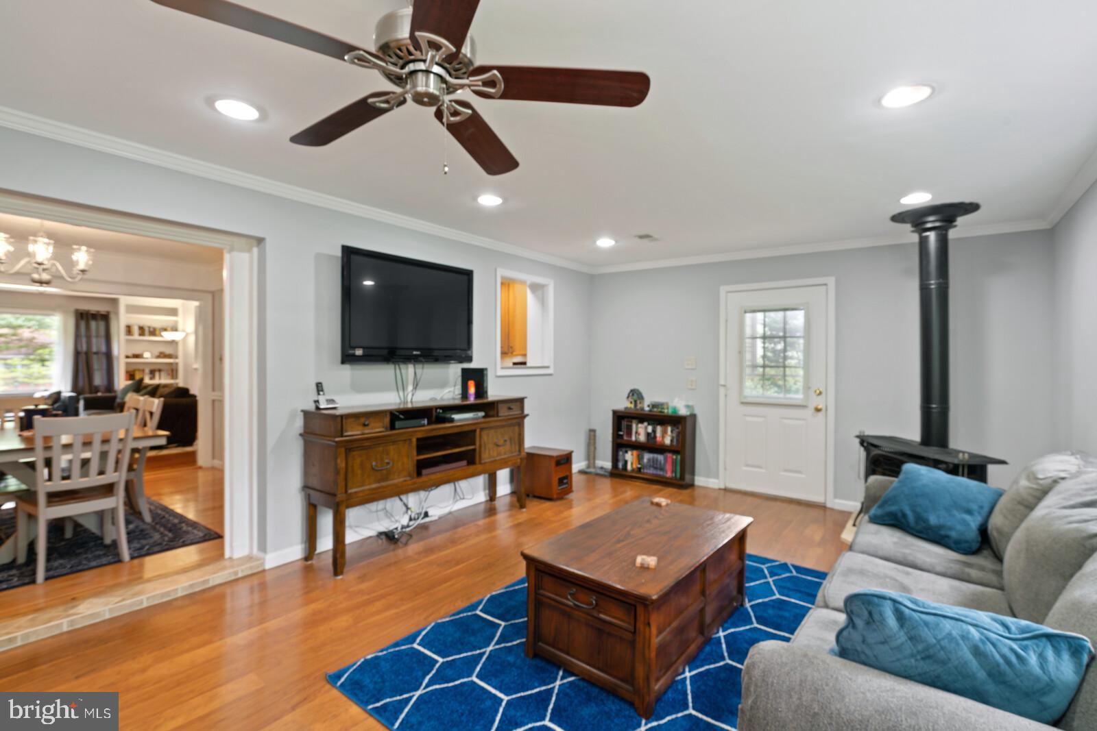 5207 Milland Street Springfield, VA 22151 - Photo 13 of 32 Gallery Image 13