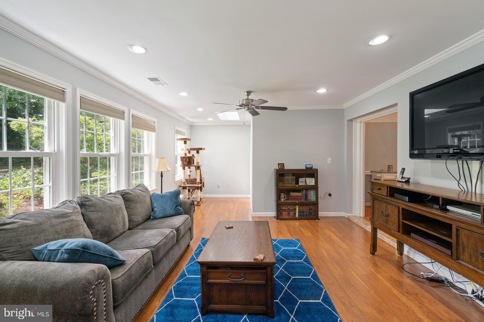 5207 Milland Street Springfield, VA 22151 - Photo 14 of 32 Gallery Image 14