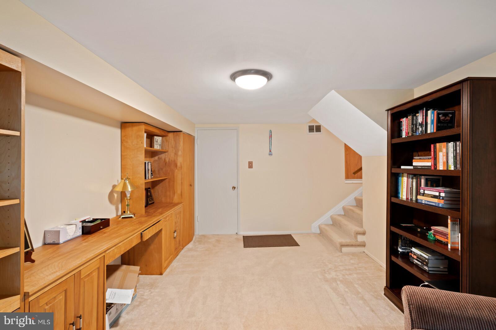 5207 Milland Street Springfield, VA 22151 - Photo 28 of 32 Gallery Image 28