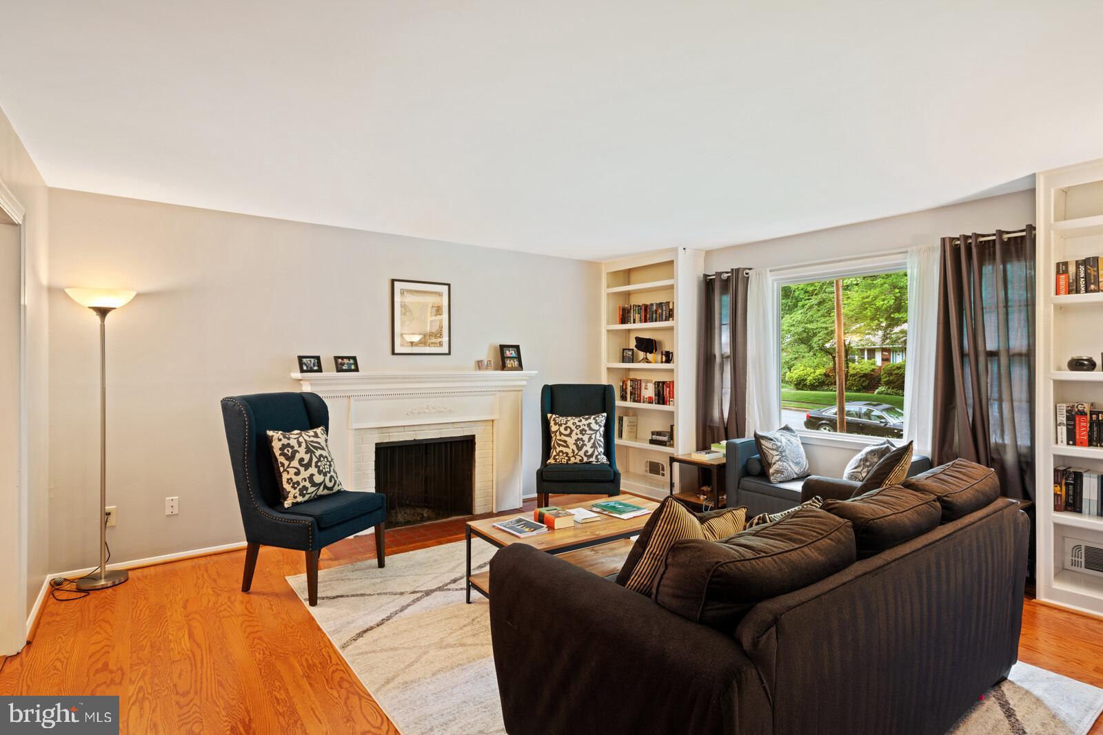 5207 Milland Street Springfield, VA 22151 - Photo 5 of 32 Gallery Image 5