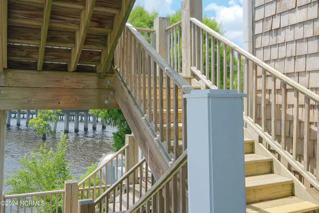 $1,950,000 | 108 Wharf Landing Drive, Edenton, NC 27932