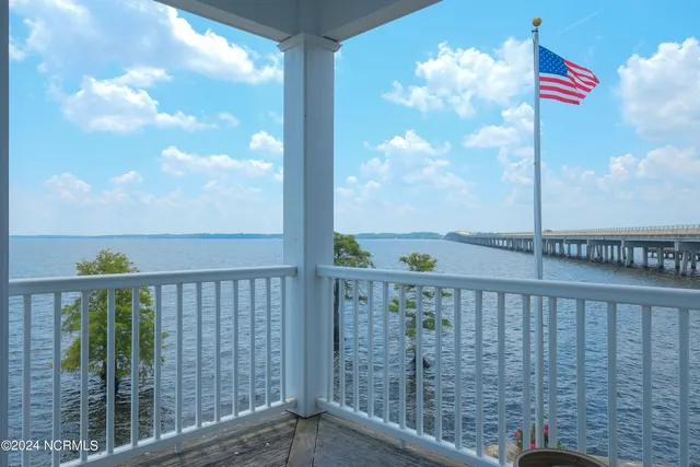 $1,950,000 | 108 Wharf Landing Drive, Edenton, NC 27932