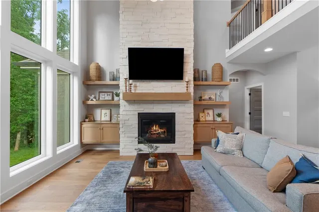 $1,365,000 | 23717 West 118th Terrace, Olathe, KS 66061