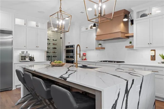 $1,365,000 | 23717 West 118th Terrace, Olathe, KS 66061