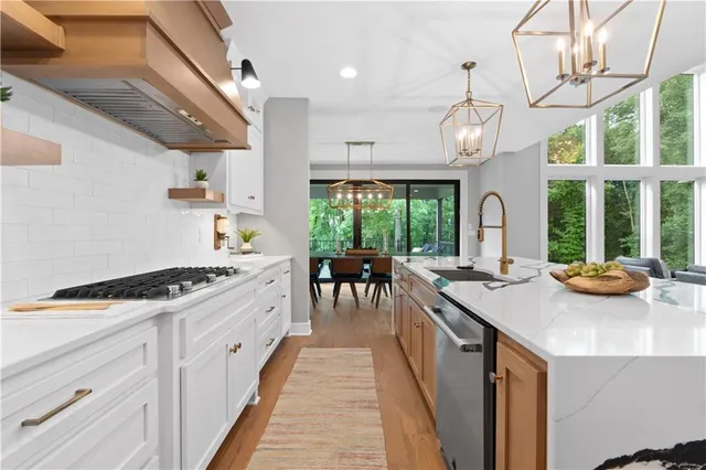 $1,365,000 | 23717 West 118th Terrace, Olathe, KS 66061