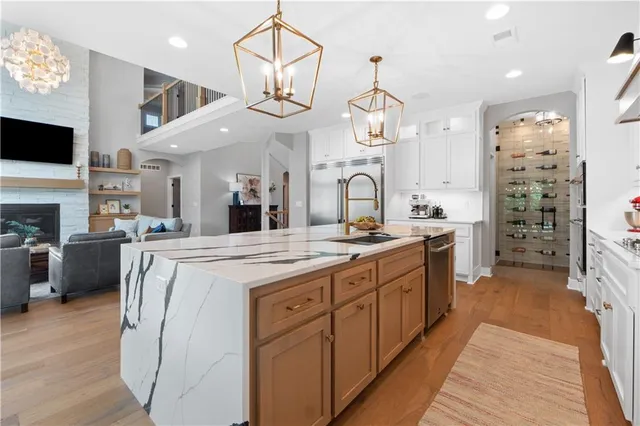 $1,365,000 | 23717 West 118th Terrace, Olathe, KS 66061