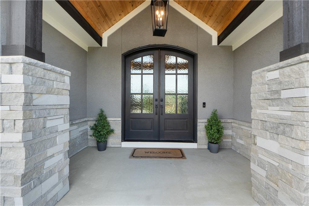 23717 West 118th Terrace Olathe, KS 66061 - Photo 5 of 57