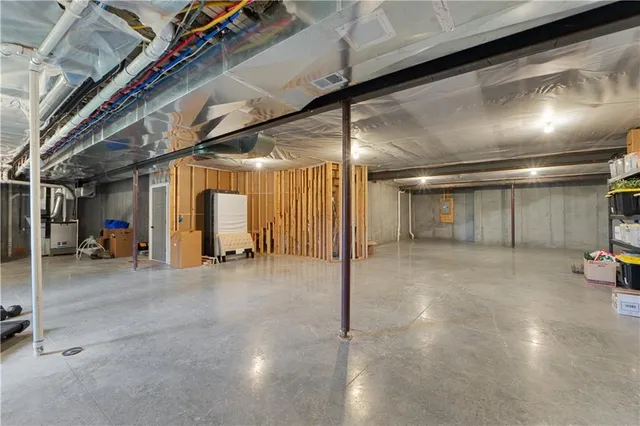 $1,365,000 | 23717 West 118th Terrace, Olathe, KS 66061