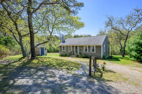 $849,000 | 66 Snow Lane, Chatham, MA 02633