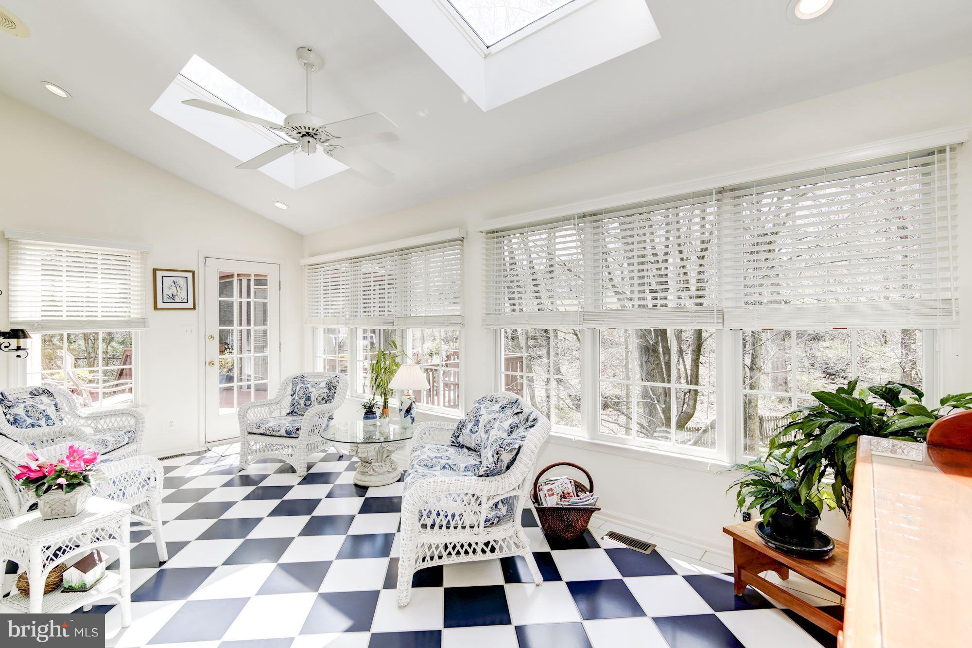 1320 Aldbury Way Reston, VA 20194 - Photo 8 of 30 Sunroom