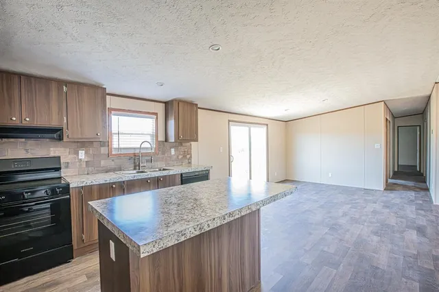 $279,990 | 245 Lelon Lane, Springtown, TX 76082