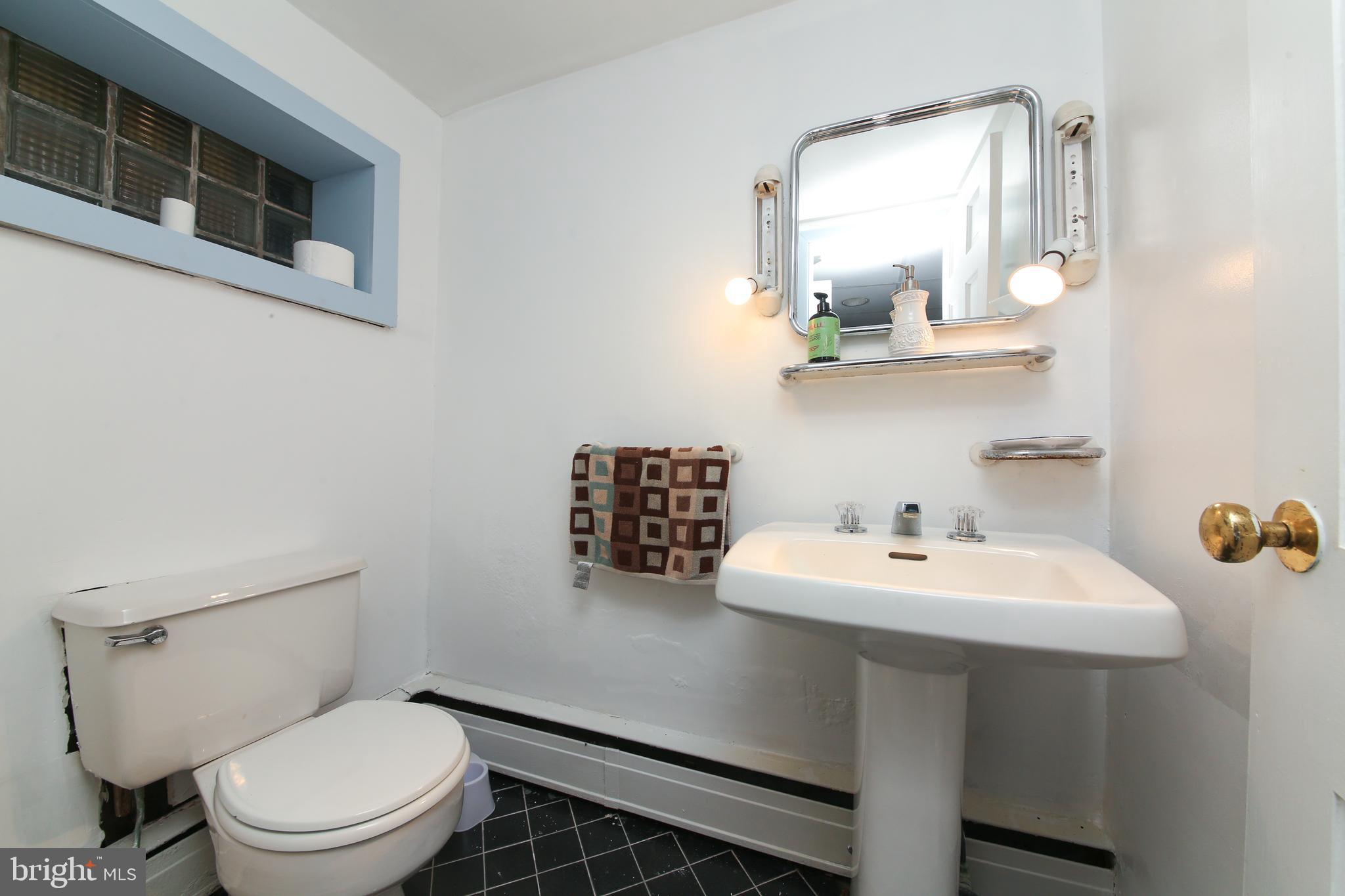 1806 Jody Road Jenkintown, PA 19046 - Photo 12 of 44