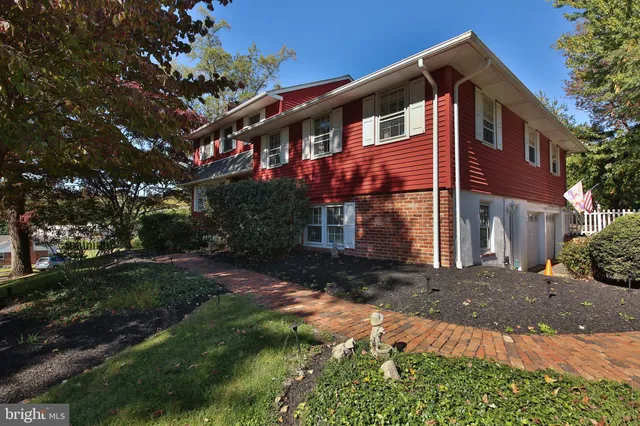 $5,800 | 1806 Jody Road, Jenkintown, PA 19046