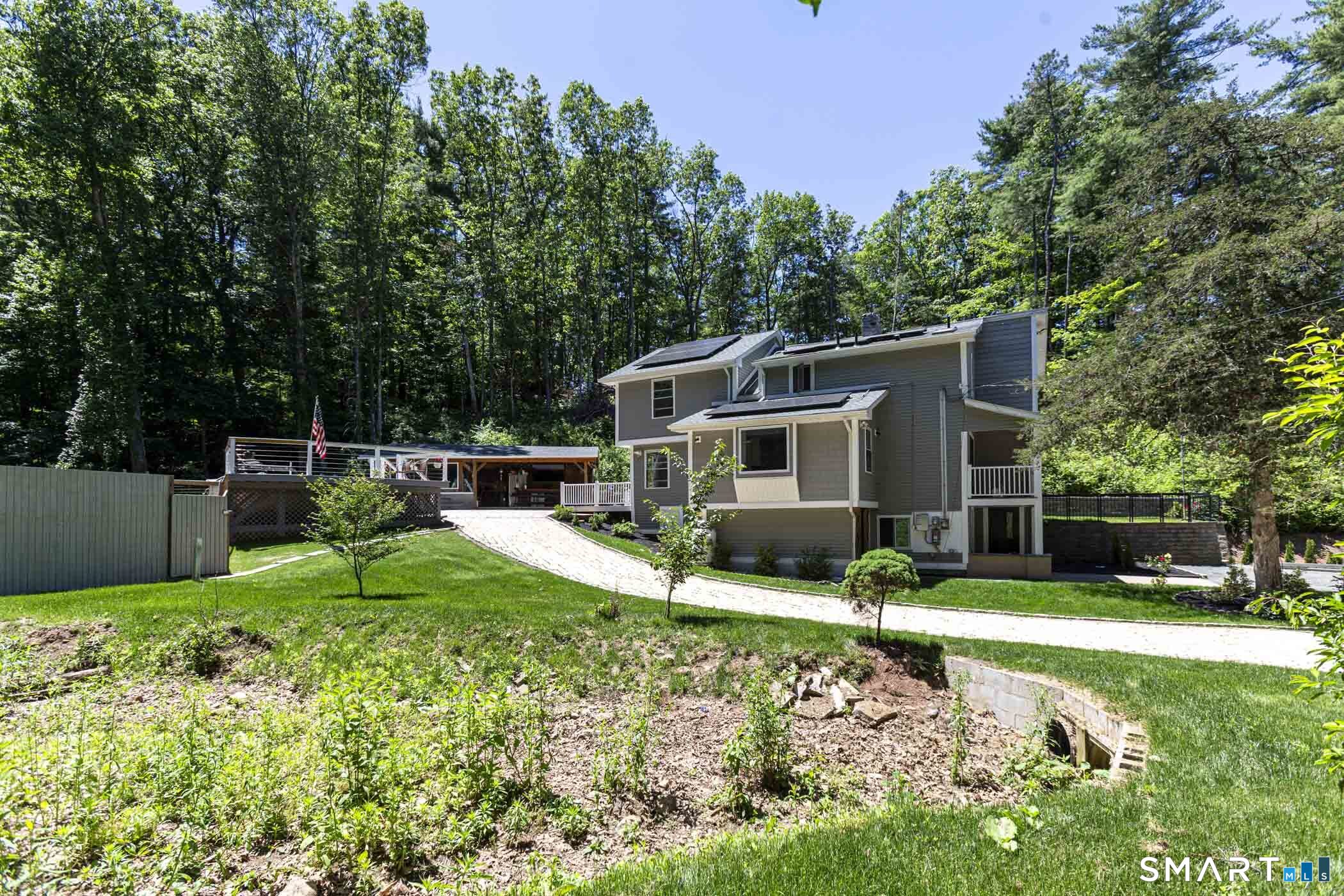50 Chidsey Road Avon, CT 06001 - Photo 4 of 40