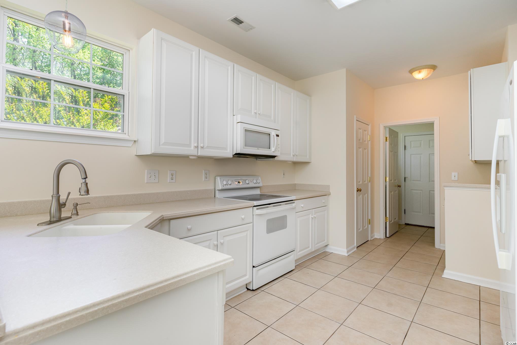 4537 Loquat Place Murrells Inlet, SC 29576 - Photo 14 of 27 Gallery Image 14