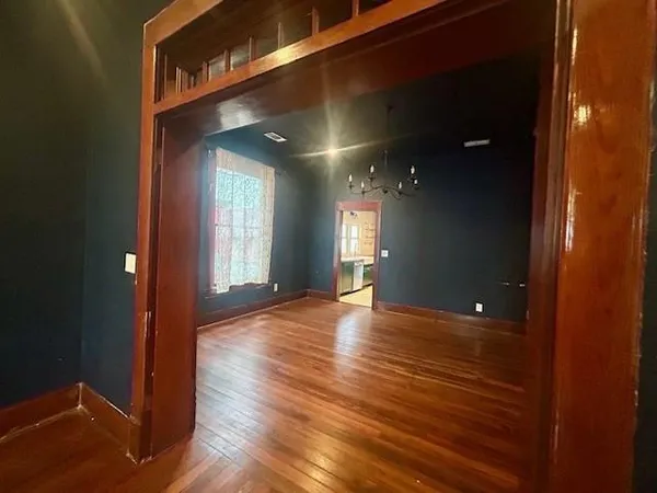 $1,800 | 627 West Chestnut Street, Denison, TX 75020
