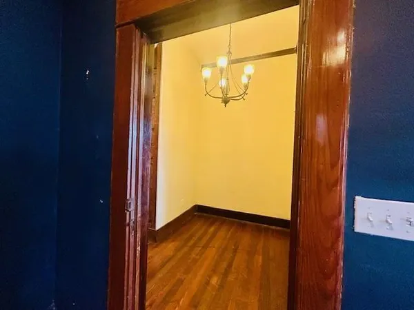$1,800 | 627 West Chestnut Street, Denison, TX 75020