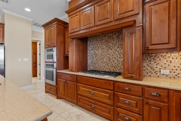 $1,500,000 | 25003 Montana Creek Crossing, Marble Falls, TX 78654